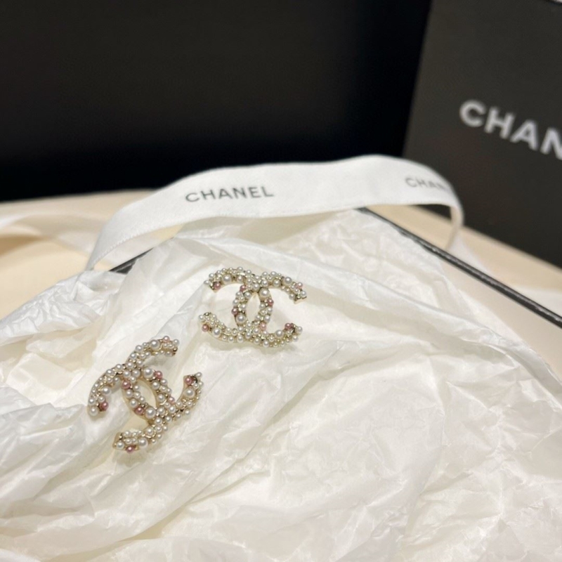 Ch**el earrings